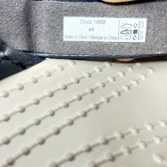 CROCS Brown Cyprus IV Comfort Heel Sandals Size 9 - Picture 5 of 8